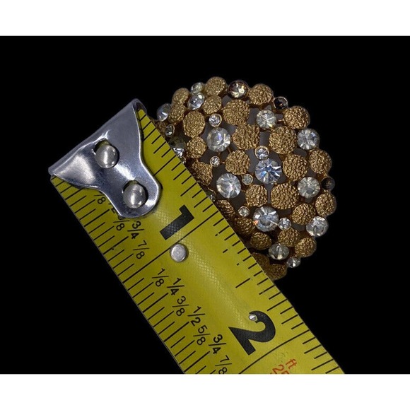 Vintage Crown Trifari Brooch Pin Encrusted Rhinestones Gold Clear Tone Round 2" - Picture 8 of 8